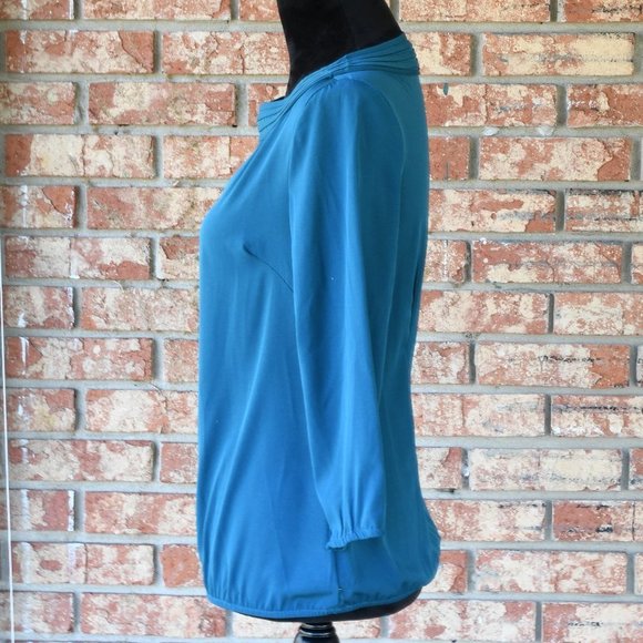 Banana Republic Blouse - Picture 4 of 6